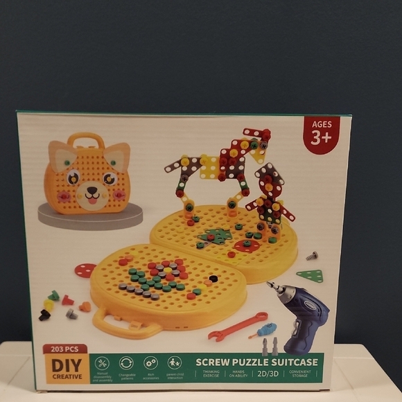 Source Unknown Other - Creative Puppy Building Set in Yellow and Red with 203 Colorful Pieces